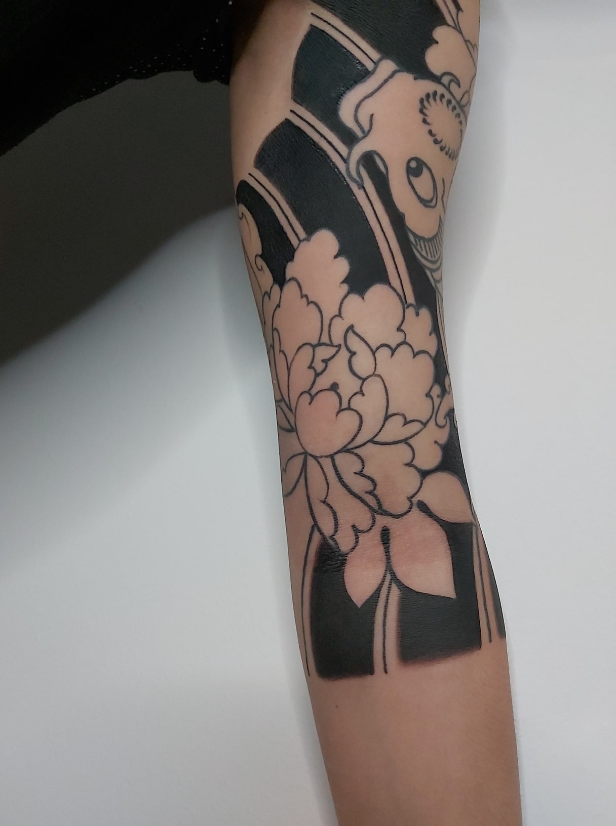 Blackout japanese tattoo  BLACKOUT BROTHER  McQuarries Stormtrooper  Samurai artwork